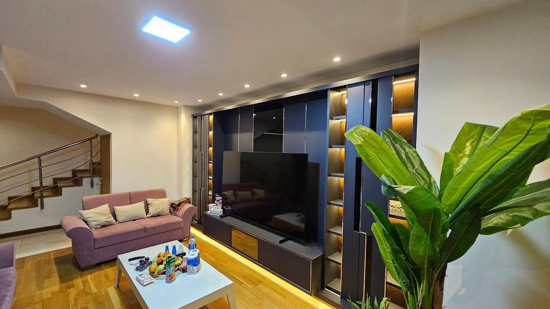 Taksim Perfect Residence, 3 Bedrooms, 140 M2, Pool Gym Sauna Access Estambul Turquía